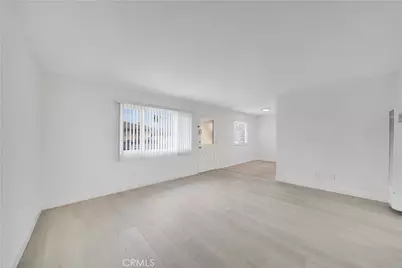 16722 Goldenwest Street, Huntington Beach, CA 92647 - Photo 43