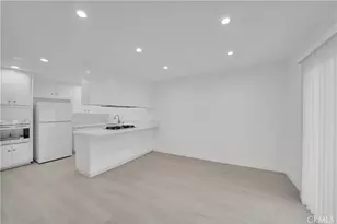 16722 Goldenwest St, Huntington Beach, CA 92647 - Photo 5