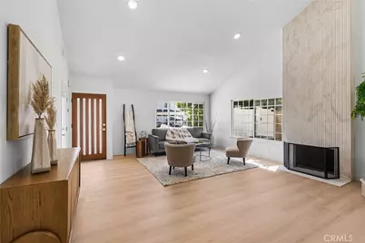 3375 Fuchsia Street, Costa Mesa, CA 92626 - Photo 5