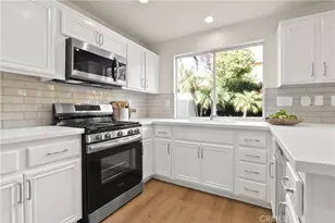 7 Sorenson, Irvine, CA 92602 - Photo 11