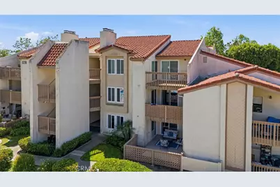 4852 Cabana #104, Huntington Beach, CA 92649 - Photo 3