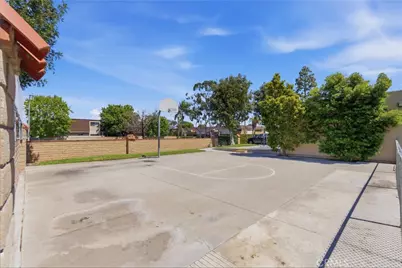 4852 Cabana #104, Huntington Beach, CA 92649 - Photo 35