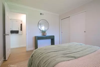 418 E Bay Street, Costa Mesa, CA 92627 - Photo 13