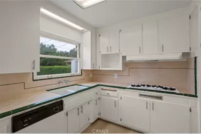 3483 Wanda, Riverside, CA 92506 - Photo 9