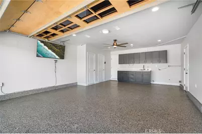 9662 Woodlawn Drive, Huntington Beach, CA 92646 - Photo 29