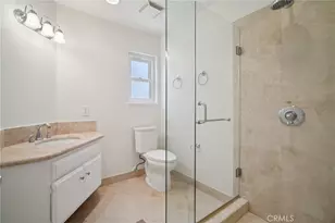 1070 Visalia, Costa Mesa, CA 92626 - Photo 23