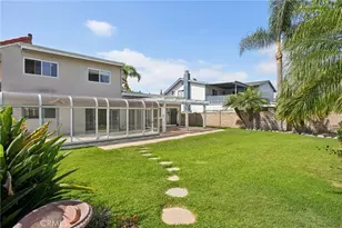 1070 Visalia, Costa Mesa, CA 92626 - Photo 39