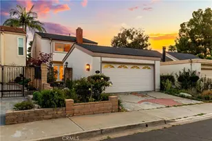 54 Willow Tree, Irvine, CA 92612 - Photo 1
