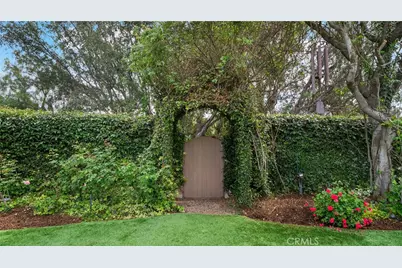 27002 Rocking Horse, Laguna Hills, CA 92653 - Photo 37