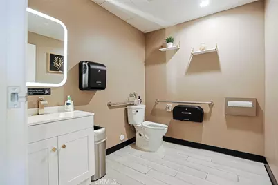 2244 Pacific Coast Hwy #106, Lomita, CA 90717 - Photo 17