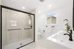 17081 Pleasant, Huntington Beach, CA 92649 - Photo 23