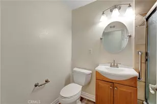 15691 Swan Ln, Huntington Beach, CA 92649 - Photo 21