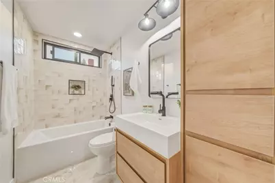 15335 Seine Circle, Irvine, CA 92604 - Photo 37