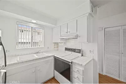 19796 Inverness Lane, Huntington Beach, CA 92646 - Photo 11