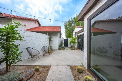 2255 Miramonte #D, Palm Springs, CA 92264 - Photo 25