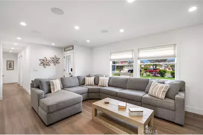 17551 Griffith, Huntington Beach, CA 92649 - Photo 5