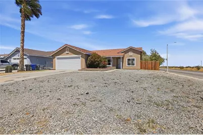 11892 Cornell, Adelanto, CA 92301 - Photo 3