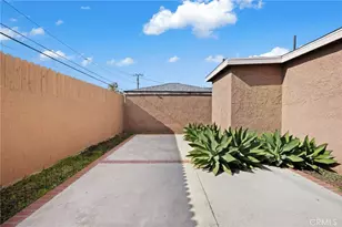 8319 S Van Ness, Inglewood, CA 90305 - Photo 23