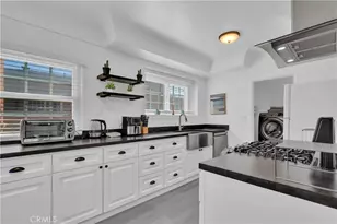 8319 S Van Ness, Inglewood, CA 90305 - Photo 11