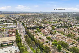 14332 Pinewood, Tustin, CA 92780 - Photo 37