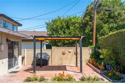 16122 Pitman Street, Huntington Beach, CA 92647 - Photo 25