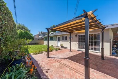 16122 Pitman Street, Huntington Beach, CA 92647 - Photo 27