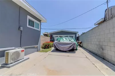 128 E 67th Way, Long Beach, CA 90805 - Photo 57