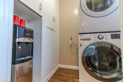 128 E 67th Way, Long Beach, CA 90805 - Photo 23
