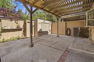 101 W Riverdale, Orange, CA 92865 - Photo 23