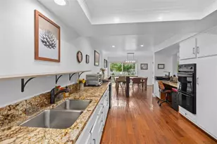 521 Playa, Newport Beach, CA 92660 - Photo 17