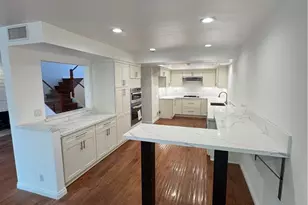 521 Playa, Newport Beach, CA 92660 - Photo 13
