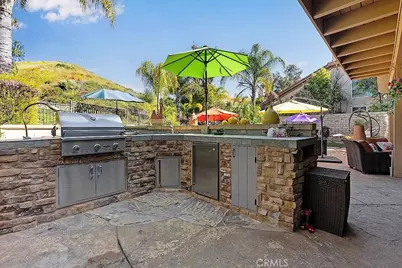 22019 Gold Canyon, Saugus, CA 91390 - Photo 31