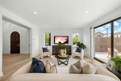 111 Grazie, Irvine, CA 92602 - Photo 9