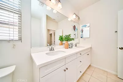 121 Baritone, Irvine, CA 92620 - Photo 17