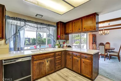 24172 Laulhere, Lake Forest, CA 92630 - Photo 5