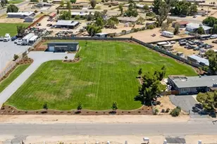 17047 Eucalyptus, Hesperia, CA 92345 - Photo 7