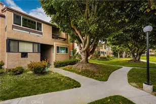 17110 Bluewater Ln, Huntington Beach, CA 92649 - Photo 3