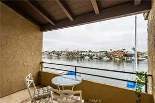 17110 Bluewater Ln, Huntington Beach, CA 92649 - Photo 5