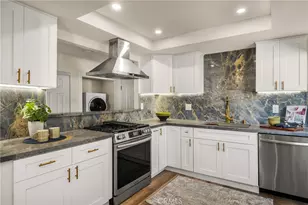 17110 Bluewater Ln, Huntington Beach, CA 92649 - Photo 25