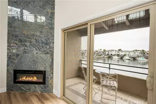 17110 Bluewater Ln, Huntington Beach, CA 92649 - Photo 7