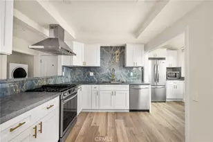 17110 Bluewater Ln, Huntington Beach, CA 92649 - Photo 19