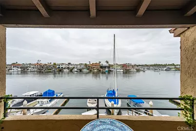 17110 Bluewater Lane, Huntington Beach, CA 92649 - Photo 9