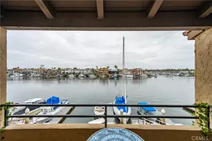 17110 Bluewater Ln, Huntington Beach, CA 92649 - Photo 9