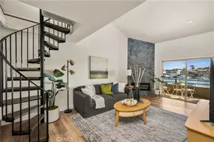 17110 Bluewater Ln, Huntington Beach, CA 92649 - Photo 5