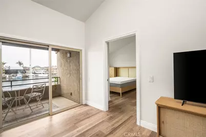 17110 Bluewater Lane, Huntington Beach, CA 92649 - Photo 27