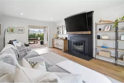 20082 Gothic Circle, Huntington Beach, CA 92646 - Photo 9