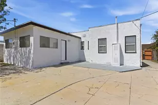 2042 W 75th St, Los Angeles, CA 90047 - Photo 5