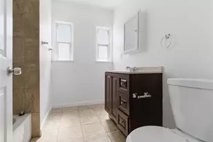 2042 W 75th St, Los Angeles, CA 90047 - Photo 23