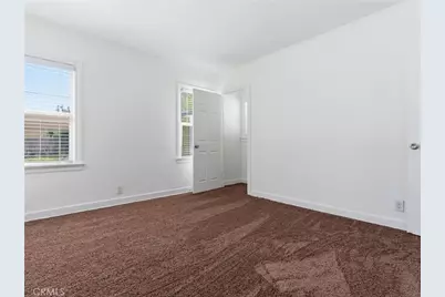 2042 W 75th Street, Los Angeles, CA 90047 - Photo 25