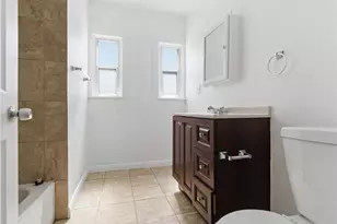 2042 W 75th St, Los Angeles, CA 90047 - Photo 21